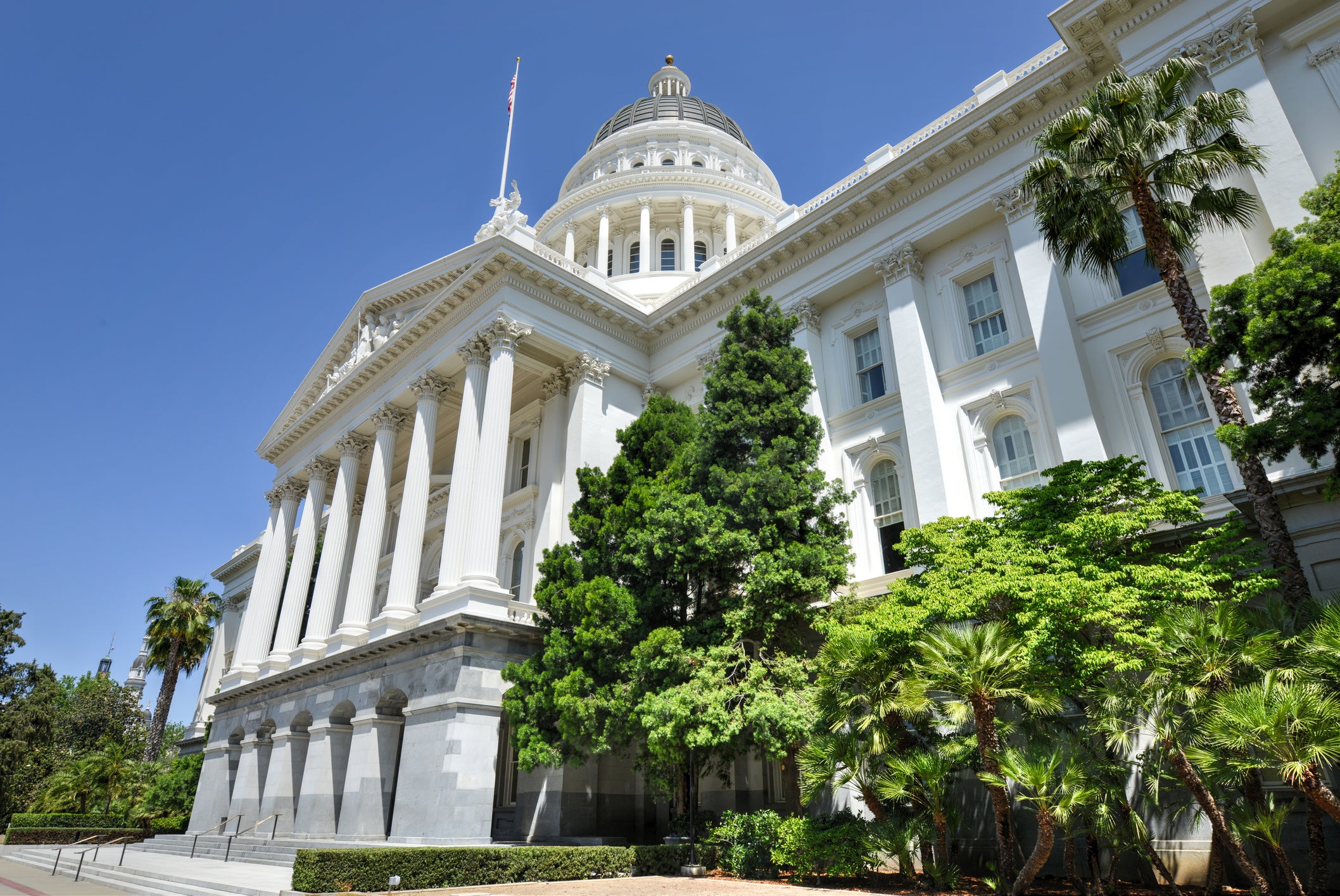 Sacramento Capitol Building CA SB 966